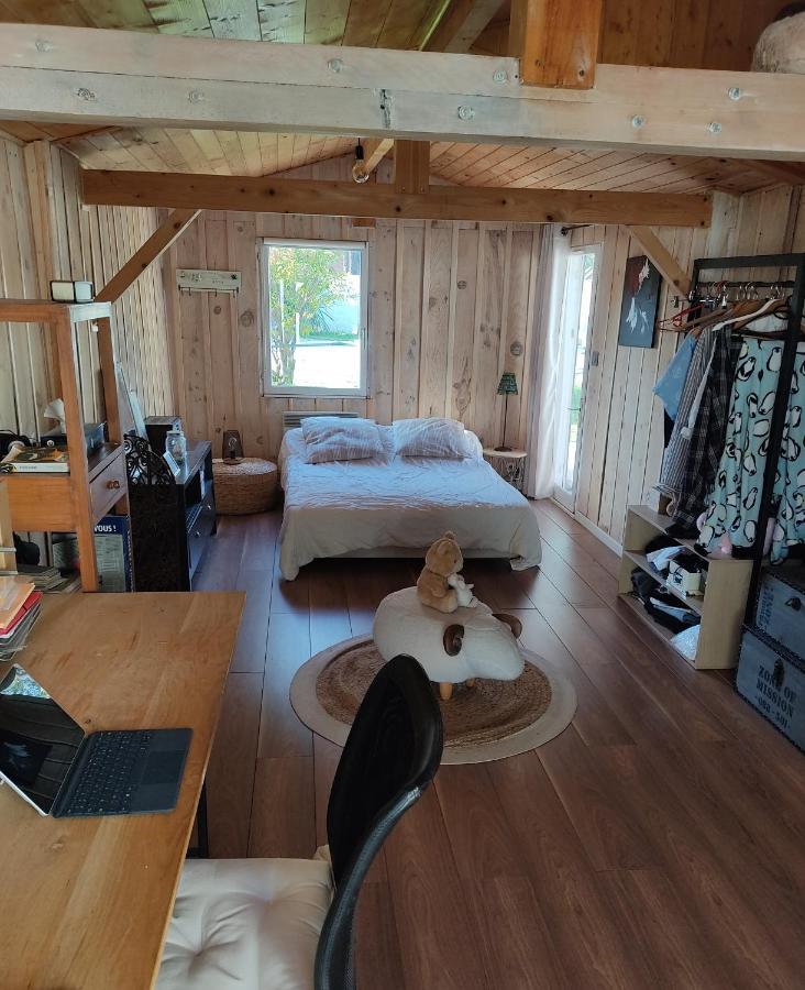 Maison Familiale En Bois Avec Piscine, Proche Du Bassin Гужан-Местрас Екстериор снимка